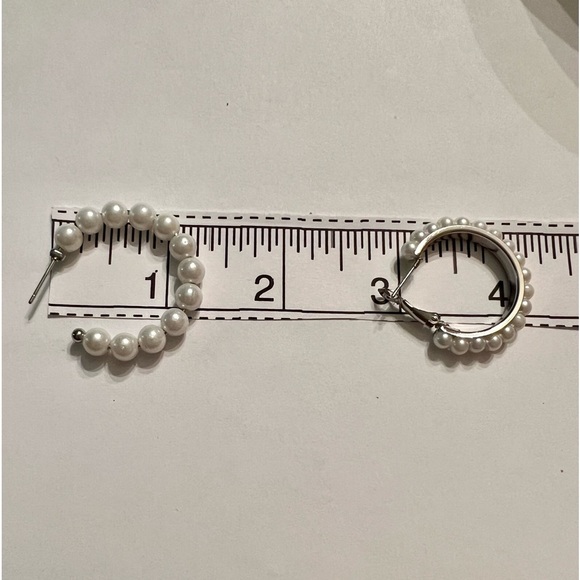 NWT Two Pairs of Sliver and Pearl Popular Hoop Earrings for Prom, Wedding work - Picture 3 of 3